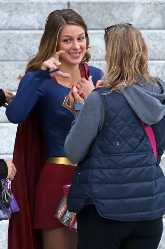 Melissa Benoist photo 24 of 361