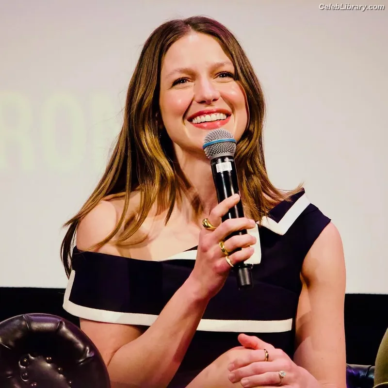 Melissa Benoist photo 6 of 361