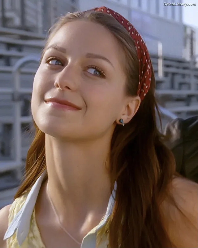 Melissa Benoist photo 12 of 361