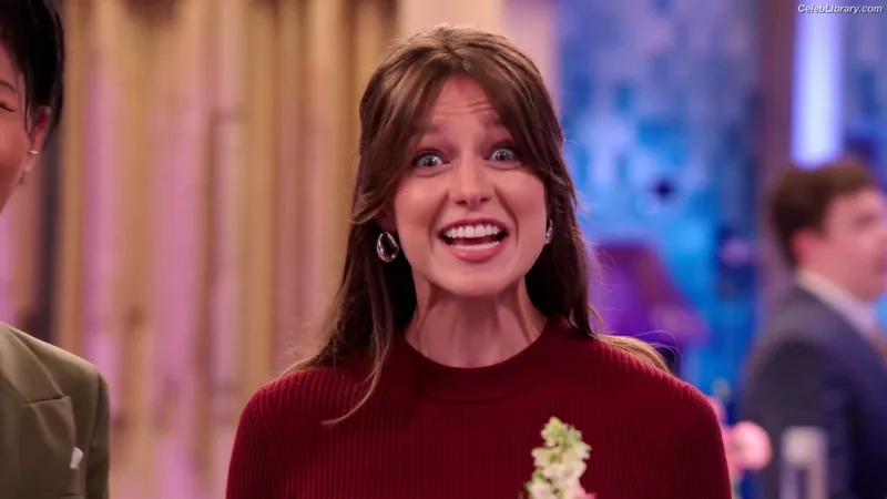 Melissa Benoist photo 10 of 361