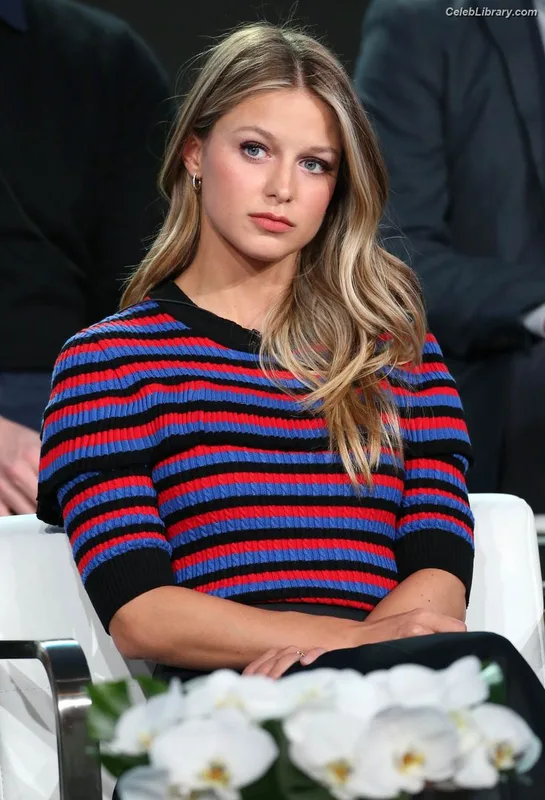 Melissa Benoist photo 15 of 361