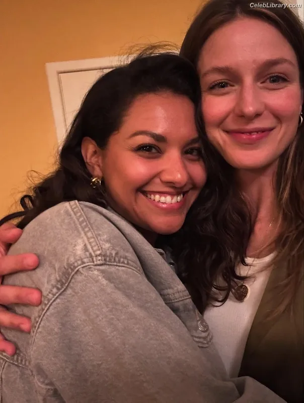 Melissa Benoist photo 1 of 361