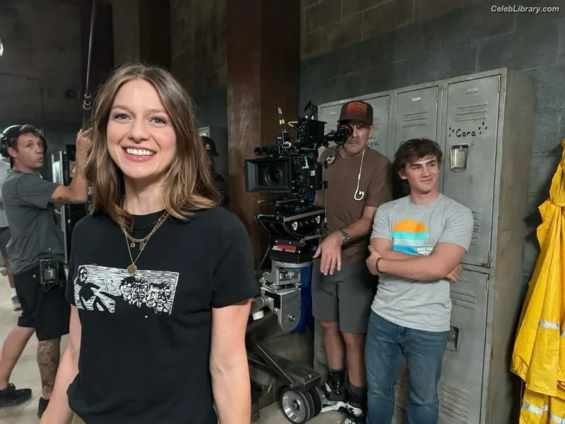Melissa Benoist photo 15 of 361