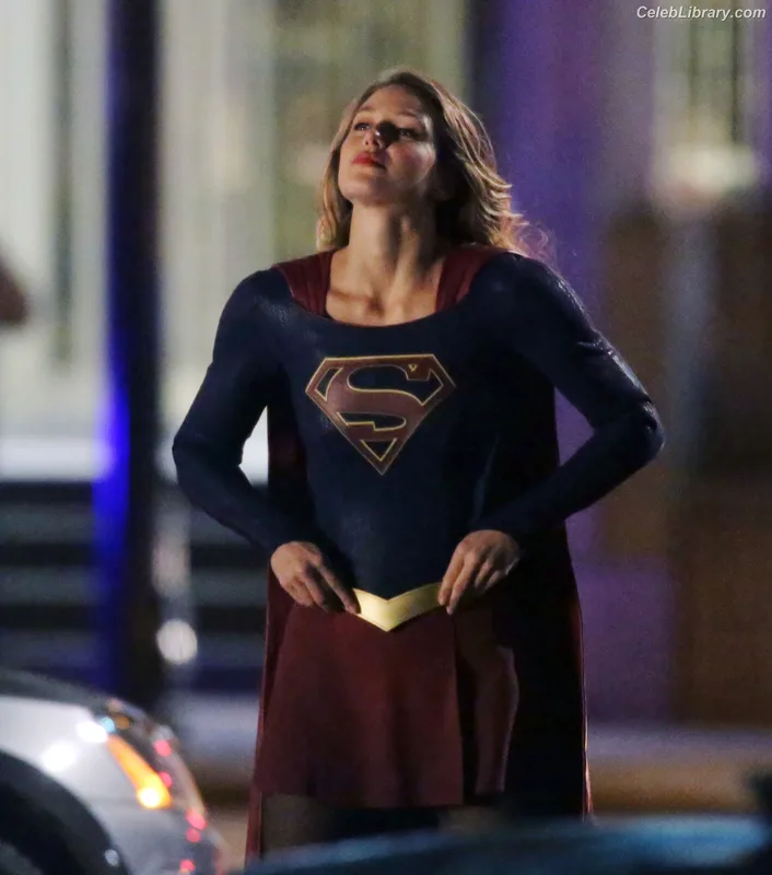 Melissa Benoist photo 4 of 361