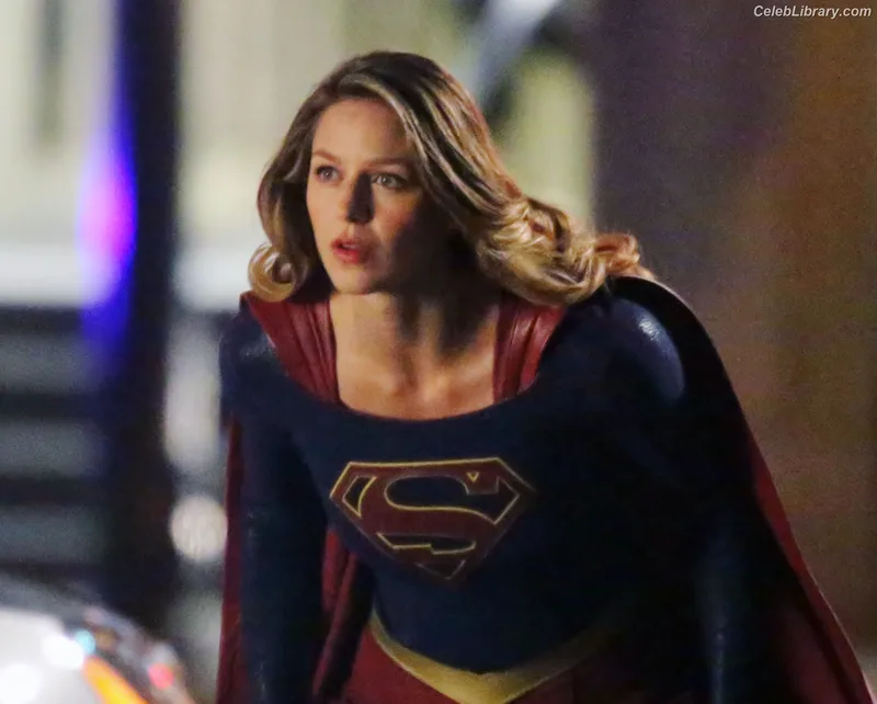 Melissa Benoist photo 5 of 361