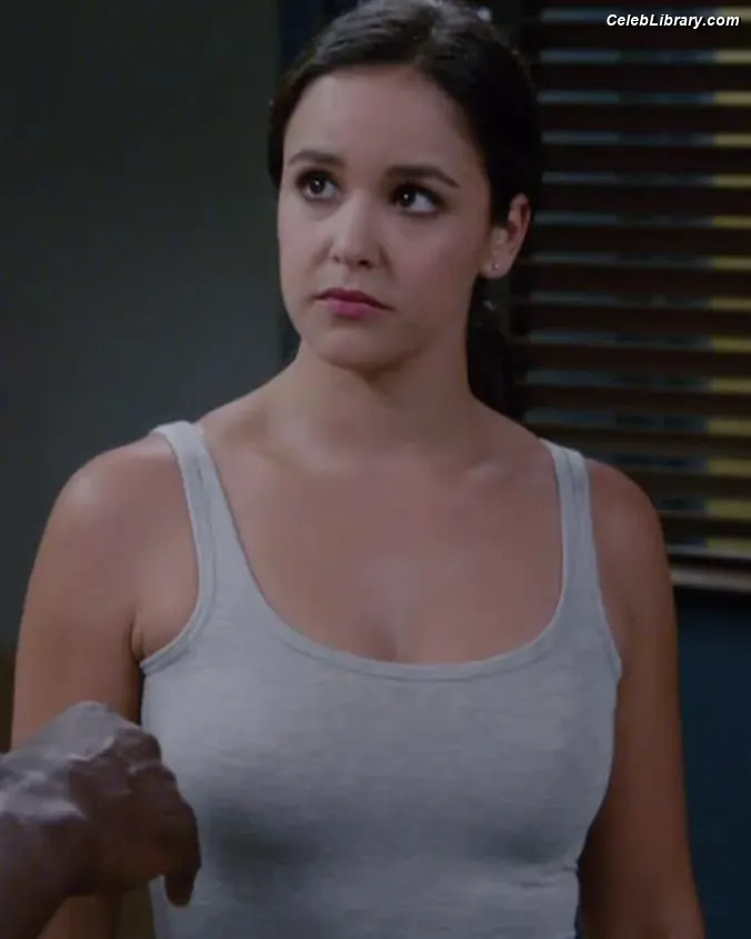 Melissa Fumero photo 3 of 176