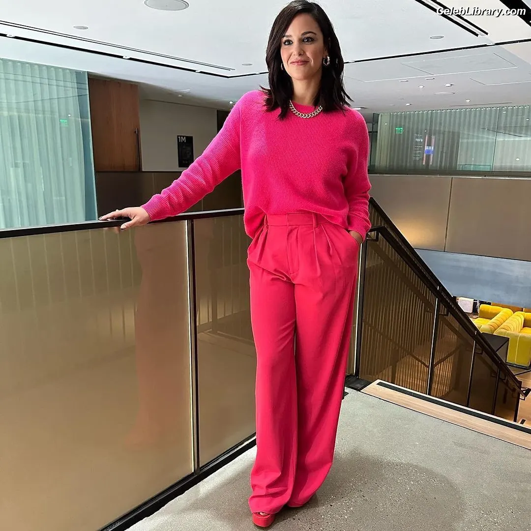 Melissa Fumero photo 13 of 176