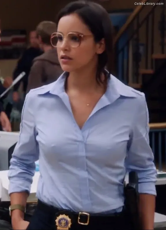 Melissa Fumero photo 23 of 177