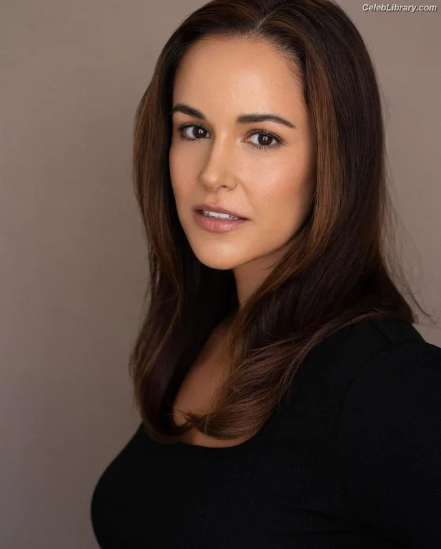 Melissa Fumero photo 8 of 177
