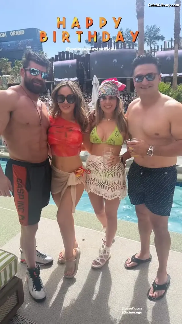 Melissa Santos photo 2 of 356