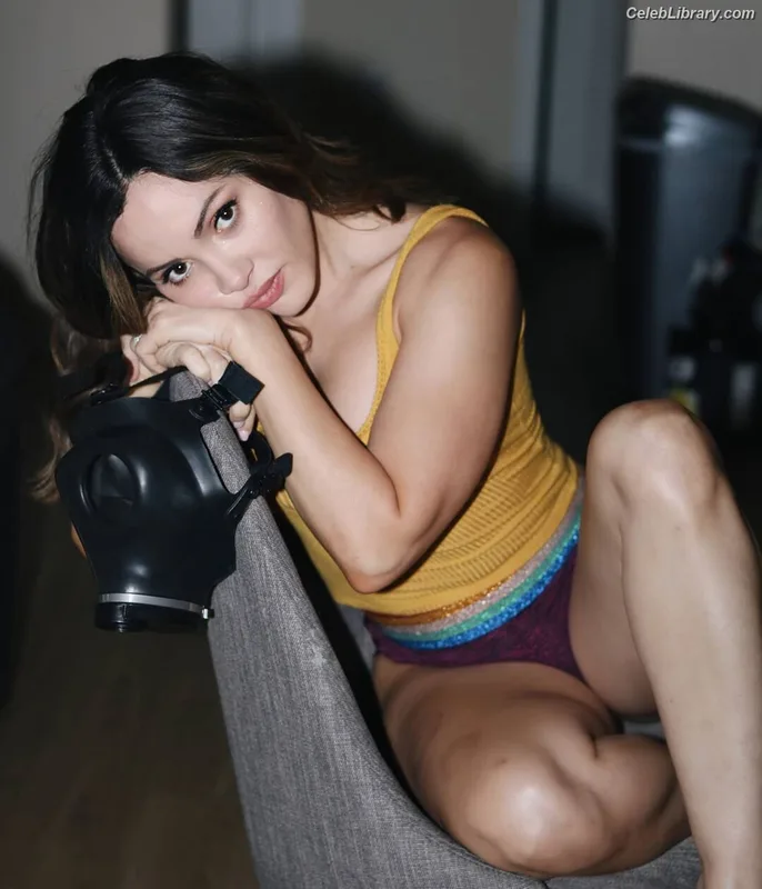 Melissa Santos photo 22 of 354