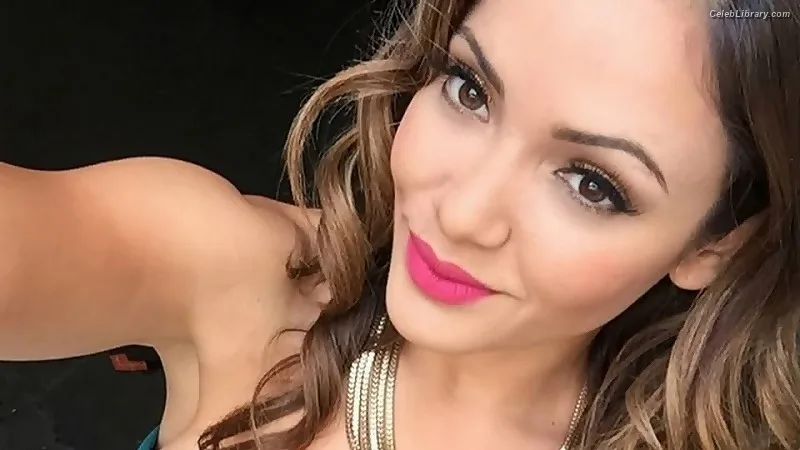 Melissa Santos photo 21 of 354