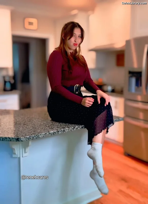 Melody Cristea photo 21 of 21