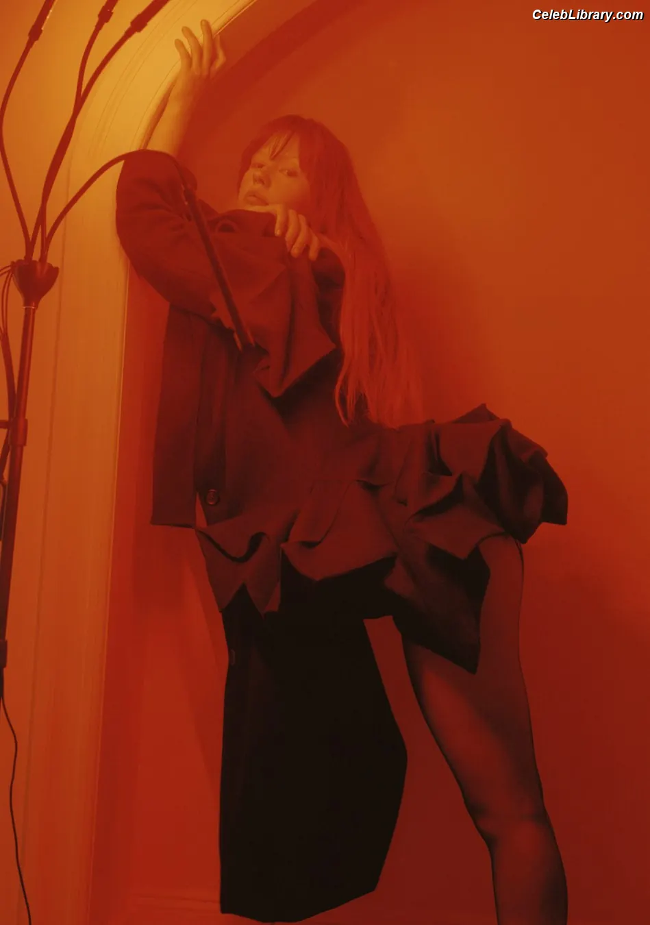 Mia Goth photo 22 of 609