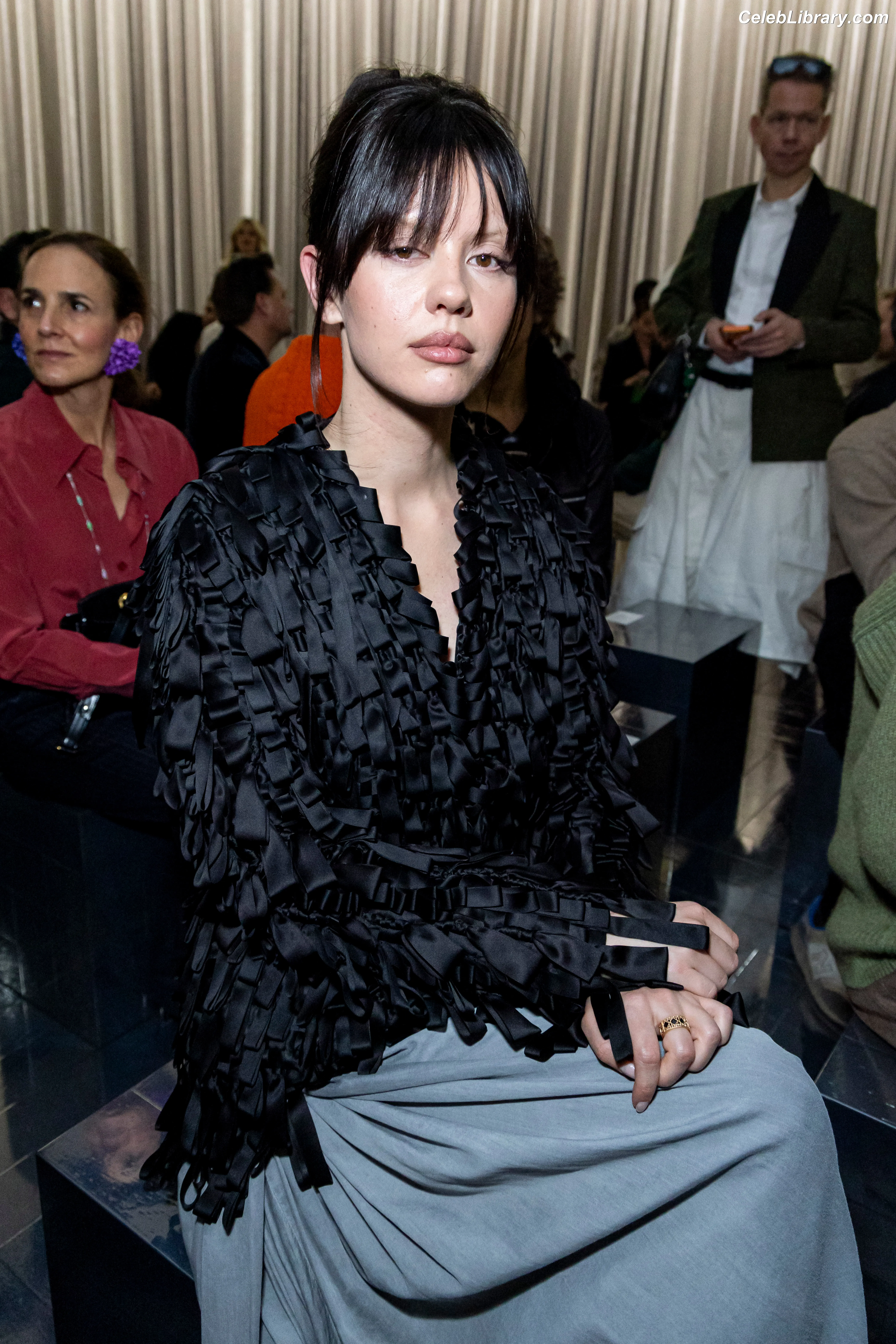Mia Goth photo 22 of 609