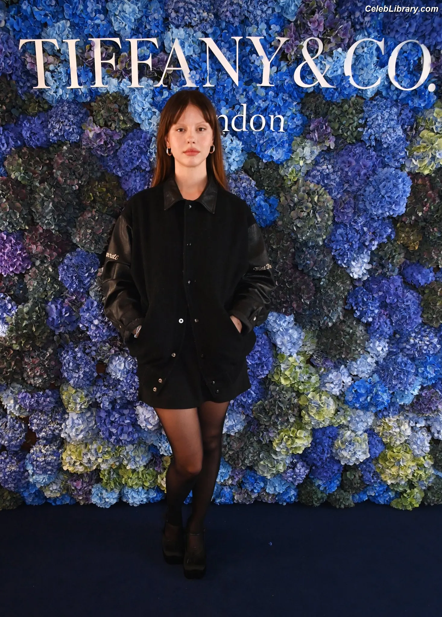 Mia Goth photo 7 of 609