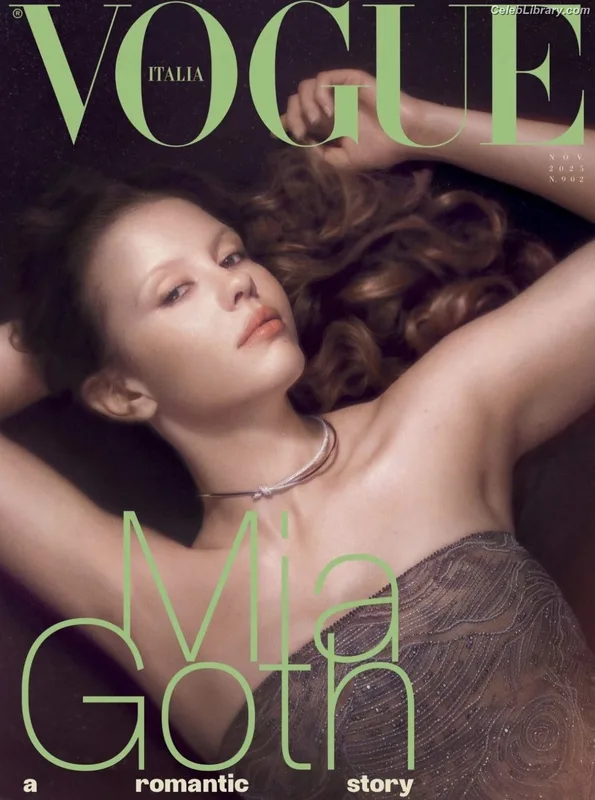 Mia Goth photo 14 of 609