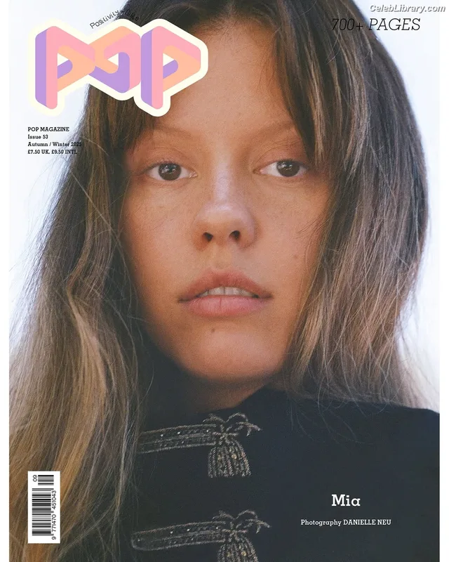 Mia Goth photo 17 of 609