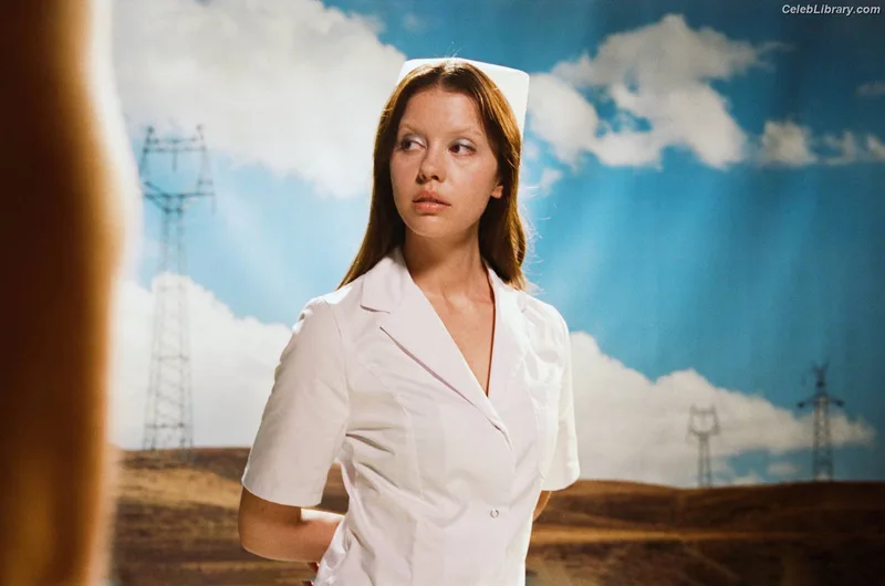 Mia Goth photo 24 of 609