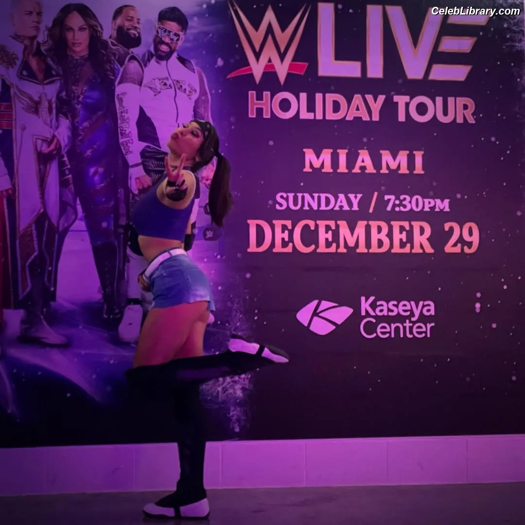 Mia Yim photo 10 of 364