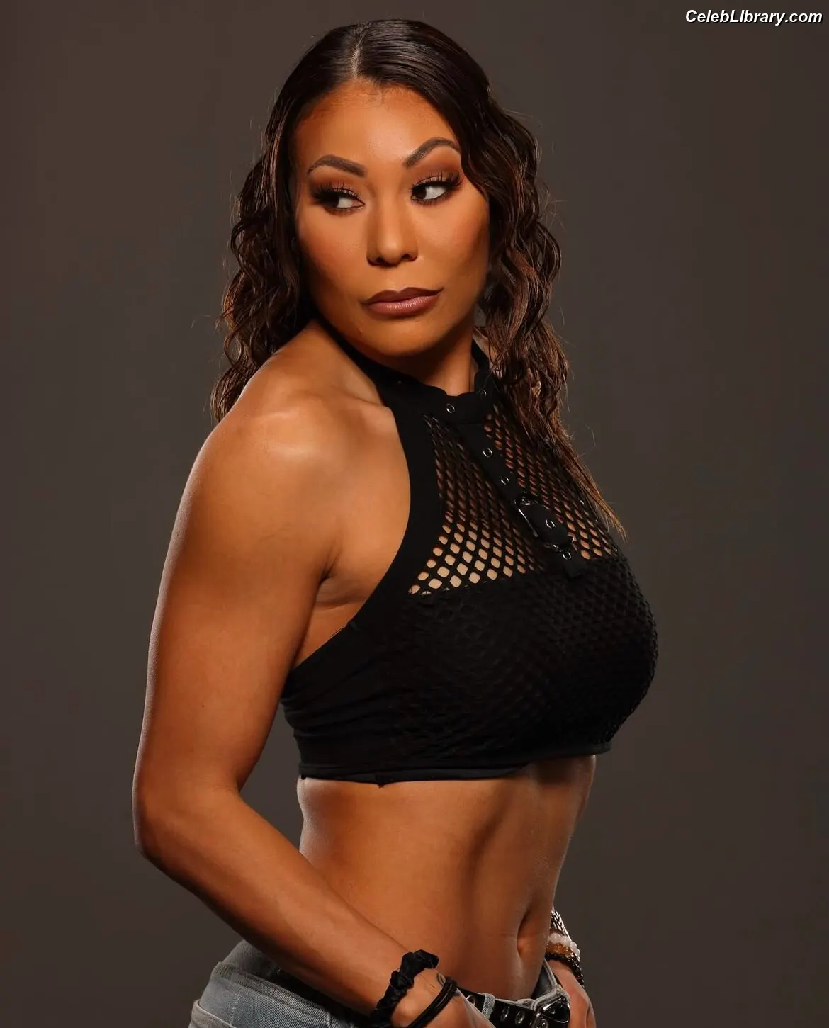 Mia Yim photo 23 of 364