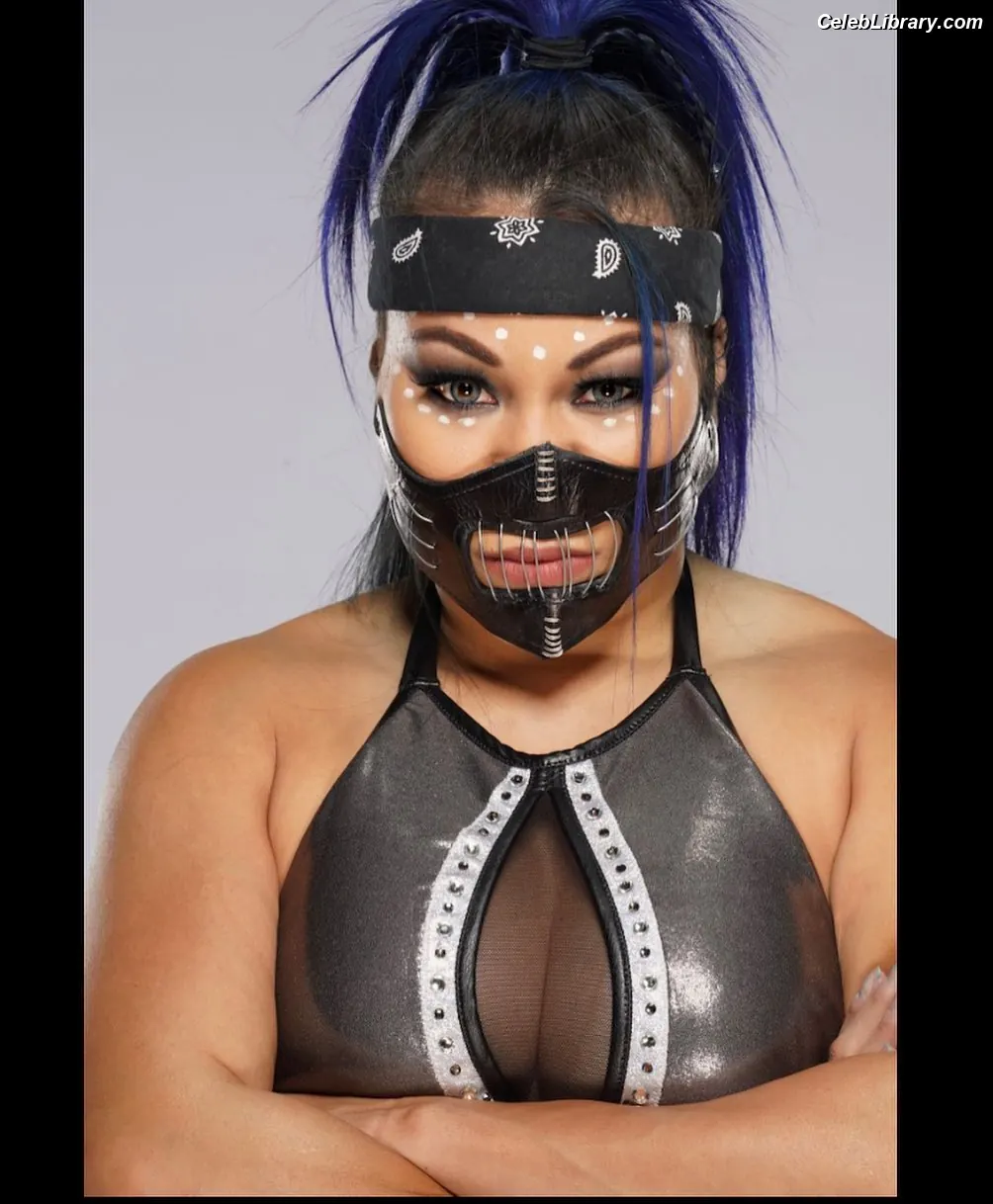 Mia Yim photo 19 of 364