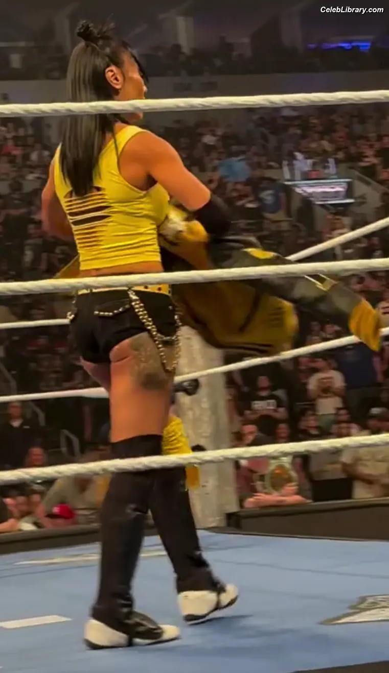 Mia Yim photo 4 of 364