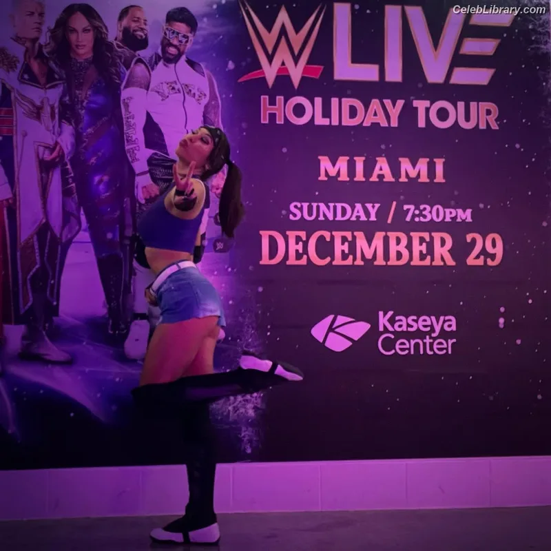 Mia Yim photo 9 of 364