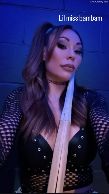 Mia Yim photo 2 of 364