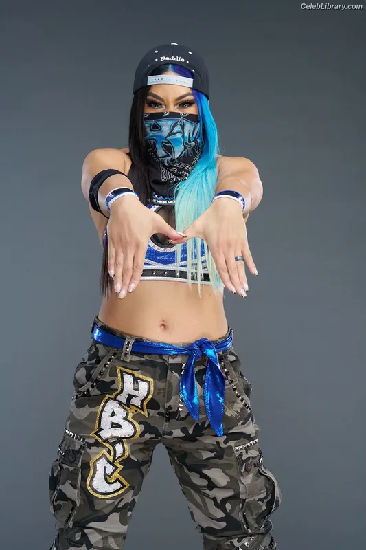 Mia Yim photo 6 of 364