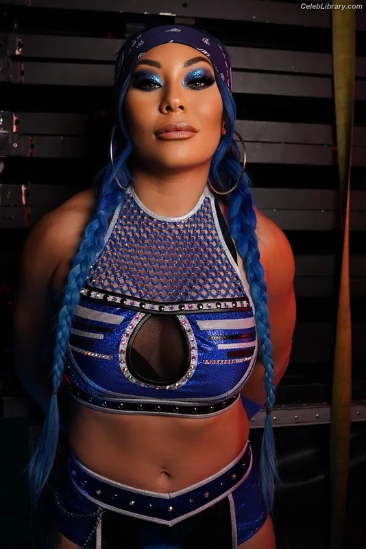 Mia Yim photo 7 of 364