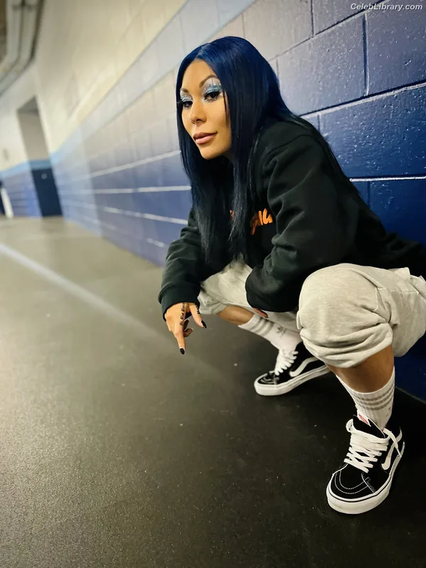 Mia Yim photo 14 of 364