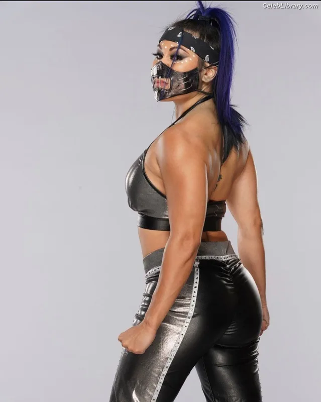 Mia Yim photo 17 of 364