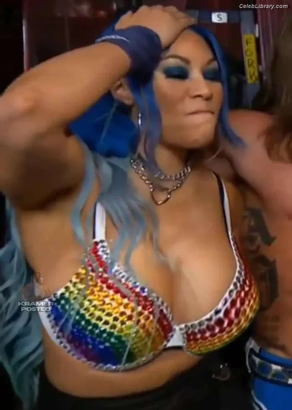 Mia Yim photo 24 of 364
