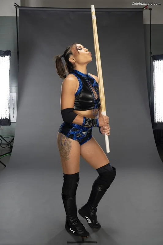 Mia Yim photo 20 of 364