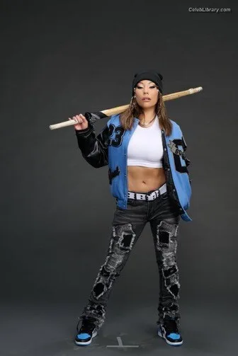 Mia Yim photo 22 of 364
