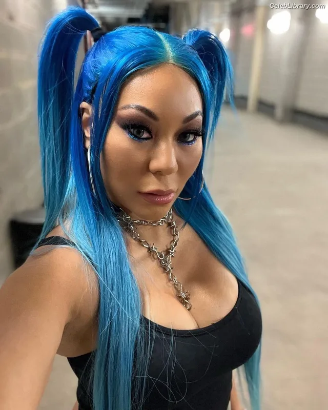 Mia Yim photo 3 of 364