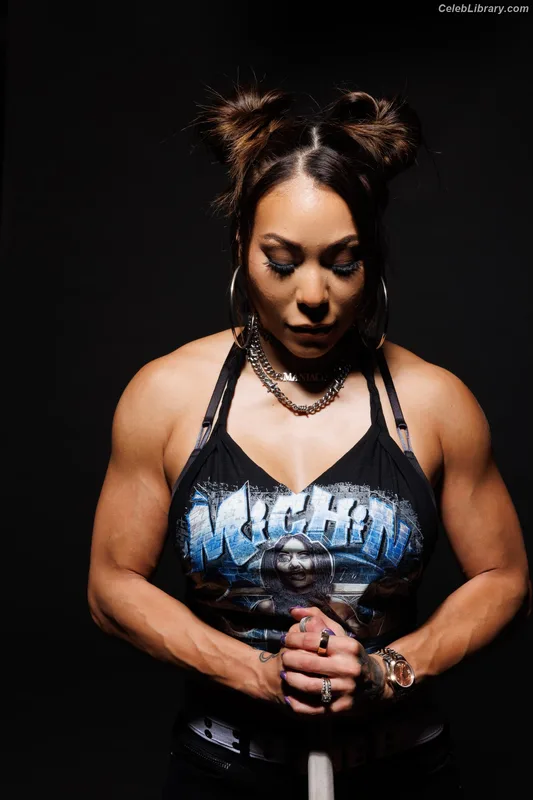 Mia Yim photo 10 of 364