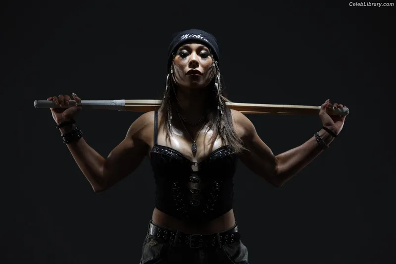 Mia Yim photo 17 of 364