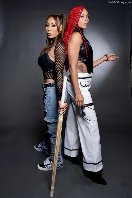 Mia Yim photo 9 of 364