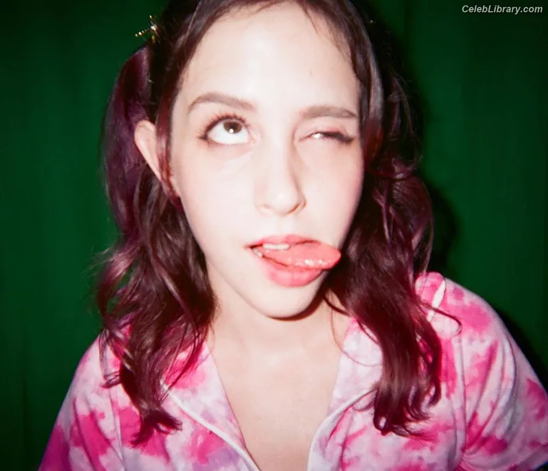 Mica Tenenbaum photo 2 of 107