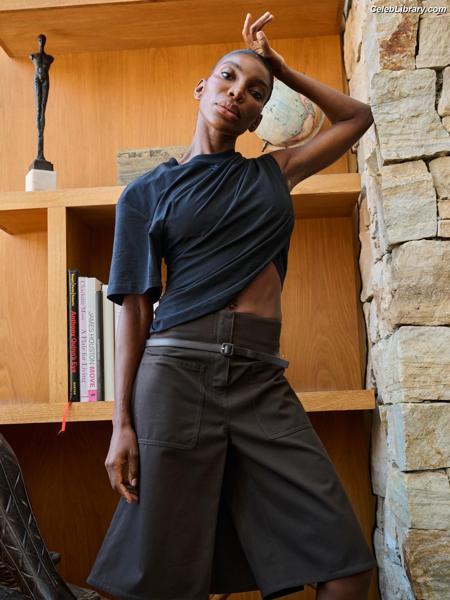 Michaela Coel photo 16 of 19