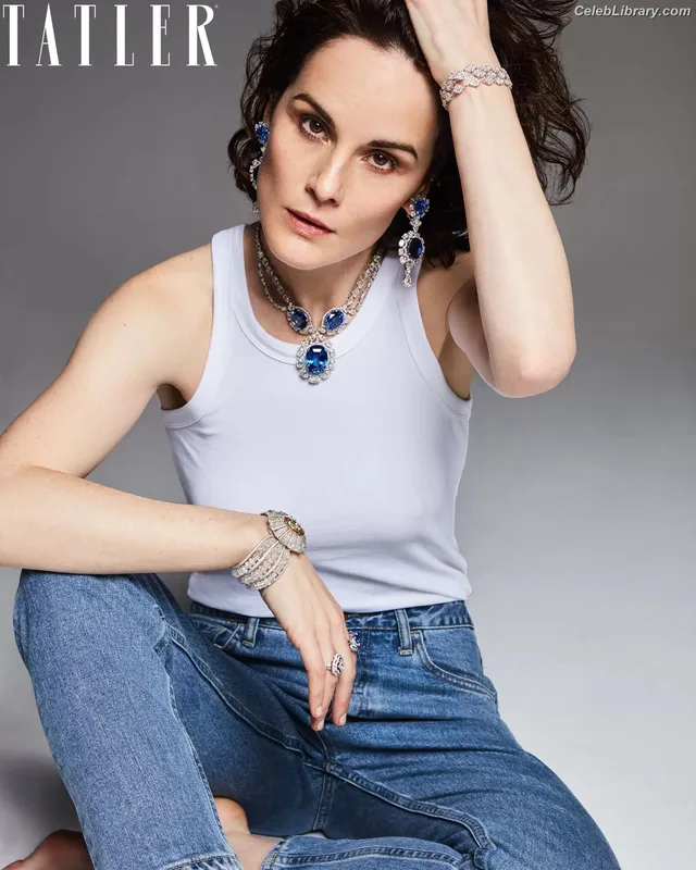 Michelle Dockery photo 5 of 41