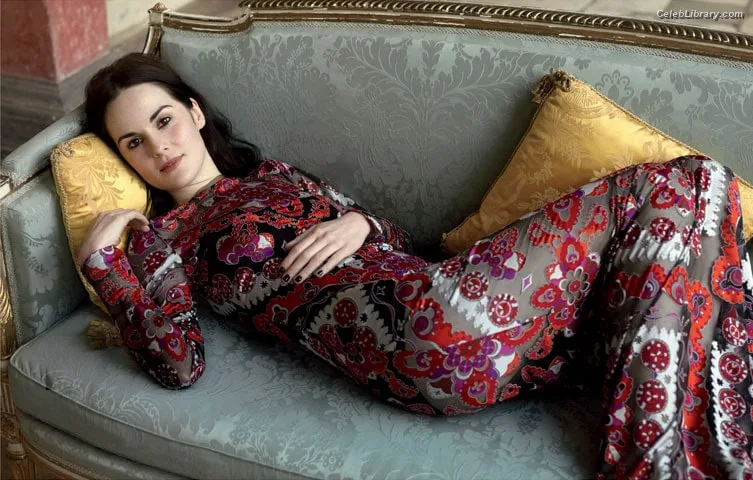 Michelle Dockery photo 20 of 41