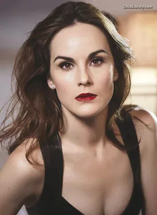 Michelle Dockery photo 13 of 41