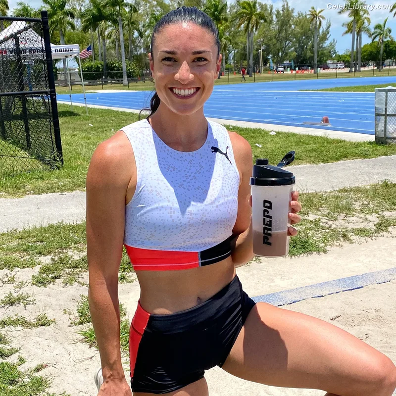 Michelle Jenneke photo 6 of 113