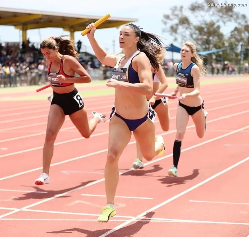 Michelle Jenneke photo 3 of 113