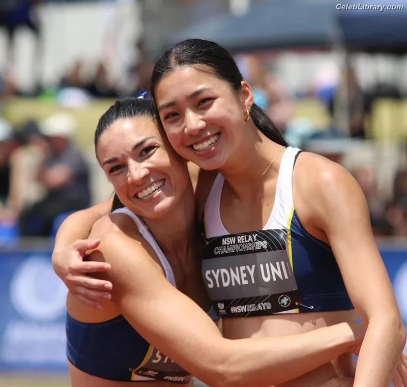Michelle Jenneke photo 8 of 113
