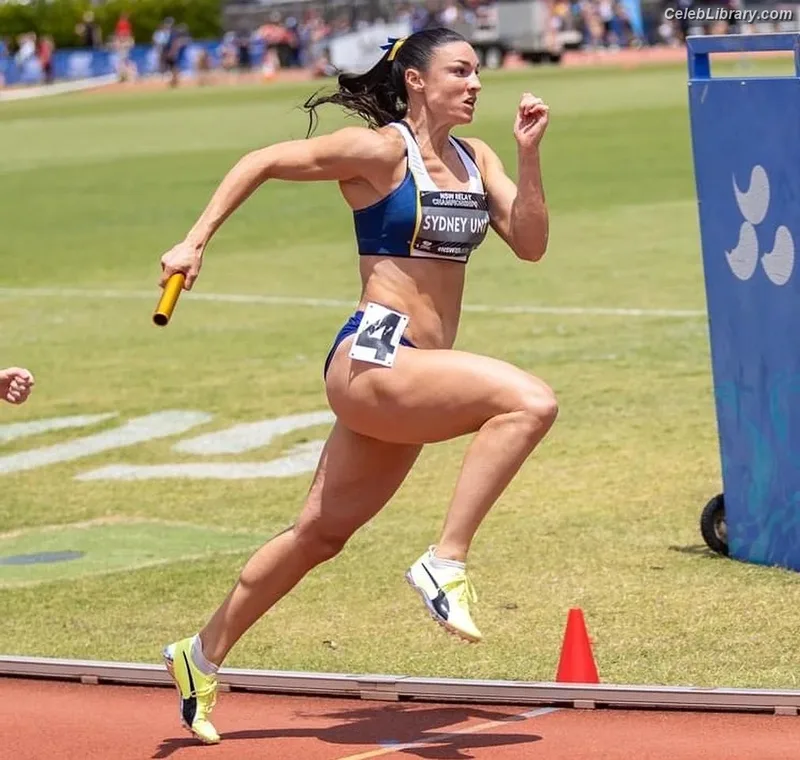 Michelle Jenneke photo 9 of 113