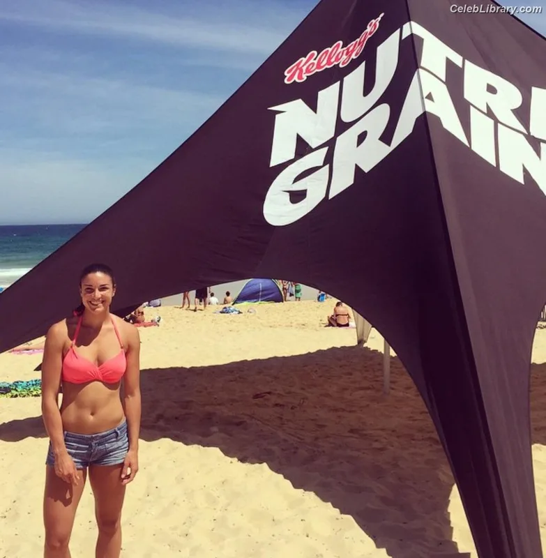 Michelle Jenneke photo 2 of 113